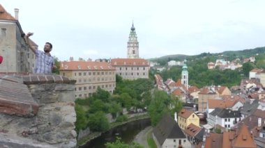 Cesky Krumlov, Çek Cumhuriyeti - 9 Mayıs 2018: Turist şehir manzaraları fotoğraf.