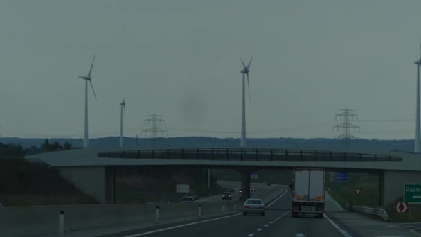 Turbina Eólica Granja Nubes Cielo Energía Eólica Renovable Producción Energía — Vídeos de Stock