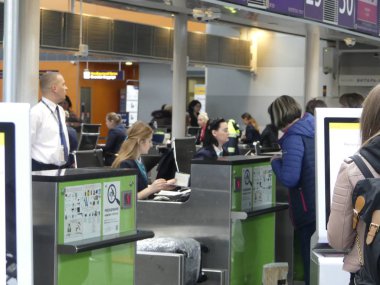 Ukrayna Borispol Uluslararası Havaalanı. Havadaki yolcular