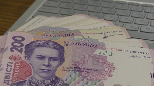 Bündel ukrainischen Geldes. Ukrainische Griwna Geld. Mon-Stapel — Stockfoto