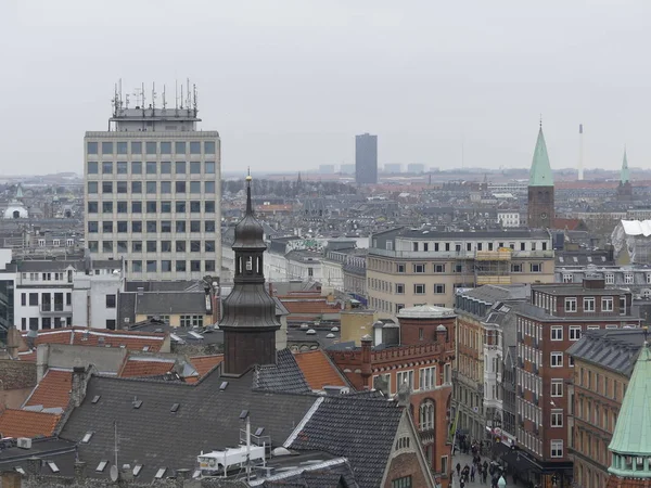 Stadtpanorama. Blick auf die Stadt aus der Höhe. Historie — Stockfoto