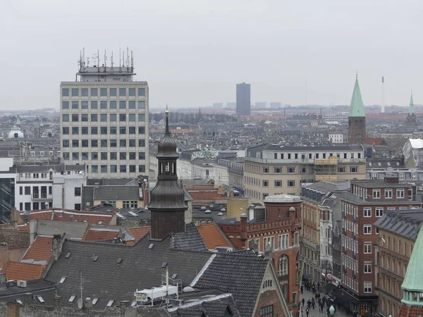 Stadtpanorama. Blick auf die Stadt aus der Höhe. Historie — Stockfoto