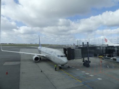 Kopenhag, Danimarka - Mart 2019: Havaalanında uçak 