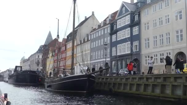 Copenhague Dinamarca Marzo 2019 Paseo Barco Turístico Por Los Canales — Vídeos de Stock