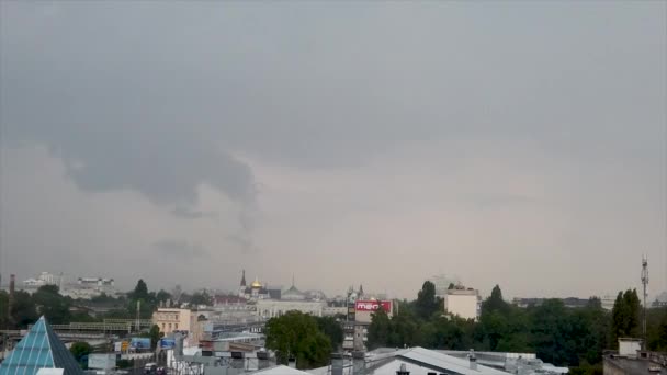 乌克兰敖德萨 2019年7月 雷雨期间城市上空的闪电 — 图库视频影像