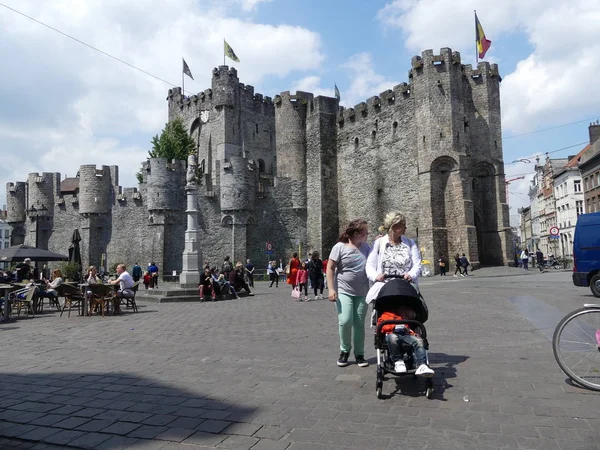 Blick auf die Burg der Grafen von Flandern. — Stockfoto
