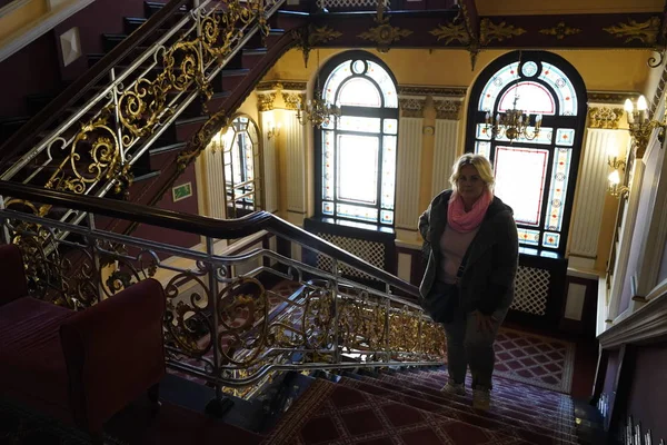 Bydgoszcz, Poland - September 2019：Interior of the lobby of an — 图库照片