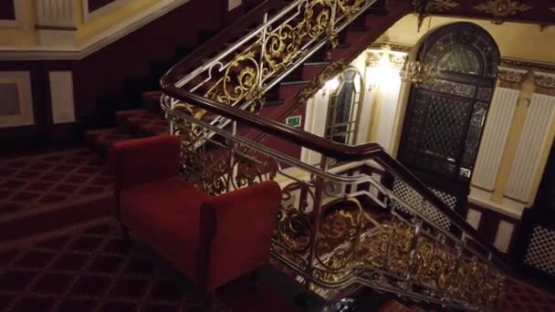 Bydgoszcz Pologne Septembre 2019 Intérieur Hall Ancien Hôtel Escaliers Dans — Video