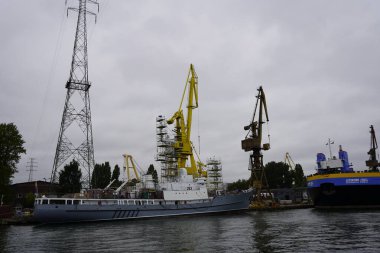 Gdansk, Polonya - Eylül 2019: Gdansk Tersanesi, sh
