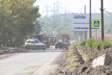 Ukrayna, Dnipro - 16 Temmuz 2020 Dnipro şehrinde onarım çalışmaları