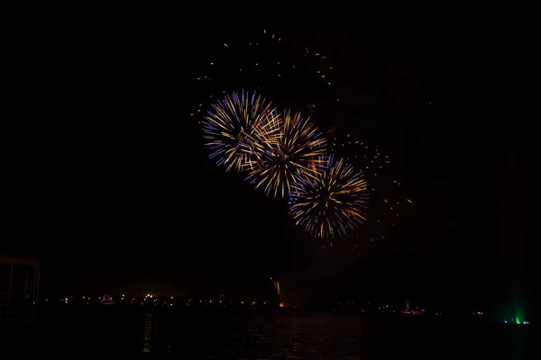 Fuegos Artificiales Ciudad Dnipro Ucrania Por Noche Día Ciudad Septiembre — Foto de Stock