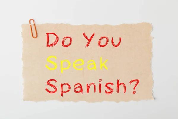 Κάνετε Μιλούν Ισπανικά Γραμμένο Χαρτί Παλιό Συνδετήρα Κόκκινο Φόντο Έννοια — Φωτογραφία Αρχείου