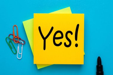 Evet kayda göre marker kalemle yazılmış. İş kavramı.