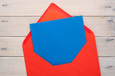 boş mektup zarf ile