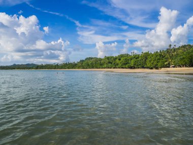 El Nido lio beach muhteşem manzara, Palawan Adası, Filipinler, Hint Okyanusu'nda tropikal plaj