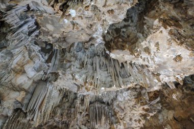 Saint John grotto karstik görünümünü iç mağara, Domusnovas, Sardunya, mineral oluşumları ayrıntıları ile