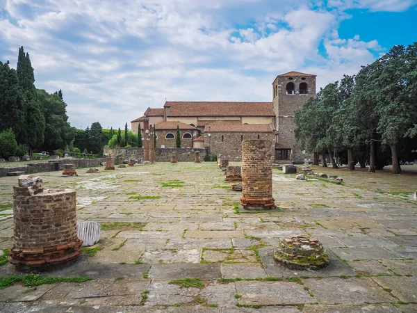 Katedralen i San Giusto, Trieste, Italien — Stockfoto