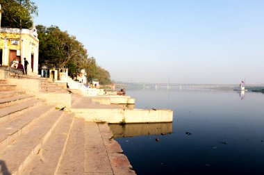 delhi yamuna ghat de adımların erken sabah atış