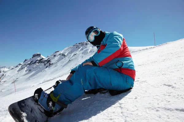 Snowboarder Mountain Rocks Winter Sports — Stock Photo, Image