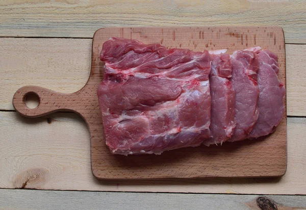 Vista Dall Alto Carne Fresca Maiale Cruda Tagliata Bistecche Tagliere — Foto Stock