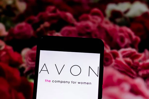 Brasil Março 2019 Logotipo Avon Tela Dispositivo Móvel — Fotografia de Stock