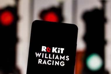 Brezilya - 11 Mart 2019: Takım logo Rokit Williams yarışı Formula 1'in perde-in hareket eden aygıt
