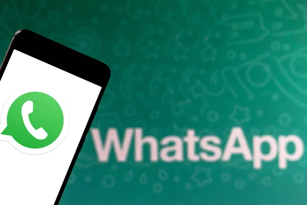 April 2019 Brasil Logo Aplikasi Whatsapp Pada Perangkat Seluler Anda — Stok Foto
