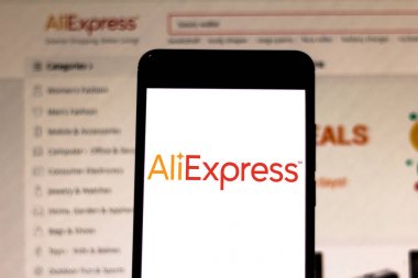 15 Nisan 2019, Brezilya. Mobil cihazda Aliexpress logosu. Aliexpress Alibaba grubu ait 2010 yılında kurulan bir online perakende hizmet.