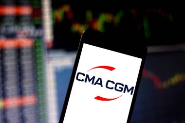 16 Nisan 2019, Brezilya. Mobil cihazda Cma Cgm logosu. Cma Cgm Marsilya merkezli bir Fransız nakliye ve konteyner şirketidir..