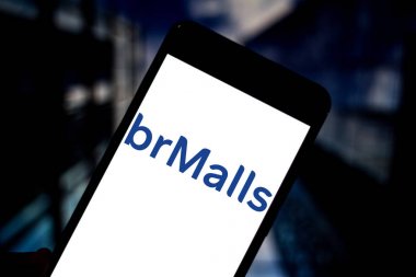 Mayıs 03, 2019, Brezilya. Bu resimde Brmall Katılımcıları logosu akıllı telefondan gösteriliyor.
