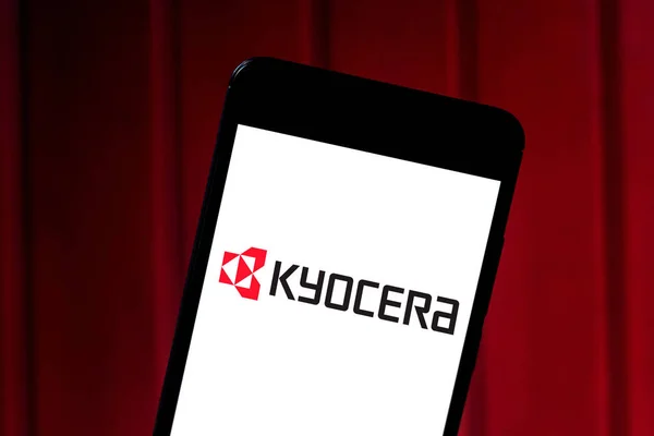 May 2019 Brazil Photo Illustration Kyocera Corporation Logo Displayed Smartphone — Stock Photo, Image