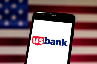 19 Mayıs 2019, Brezilya. Bu fotoğraf illüstrasyonunda Amerikan Bankası logosu bir akıllı telefonda görüntülenir