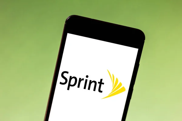 22. maj 2019, Brasilien. På dette billede illustration vises Sprint Corporation logoet på en smartphone - Stock-foto