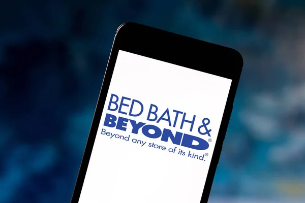 24 maja 2019, Brazylia. Na tej ilustracji zdjęcie kąpiel & logo Beyond jest wyświetlany na smartfonie — Zdjęcie stockowe