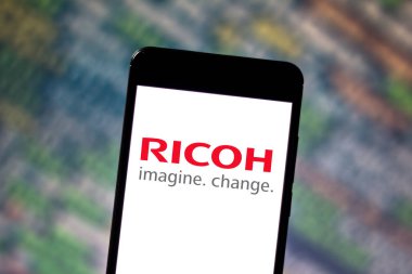 29 Mayıs 2019, Brezilya. Bu fotoğraf illüstrasyonda Ricoh Company logosu bir akıllı telefonda görüntülenir