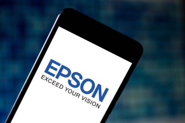 29 Mayıs 2019, Brezilya. Bu fotoğraf illüstrasyonunda Seiko Epson Corporation logosu bir akıllı telefonda görüntülenir