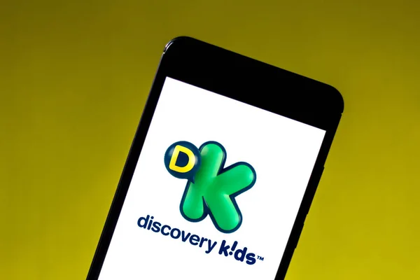 May 2019 Brazil Photo Illustration Discovery Kids Logo Displayed Smartphone — Stock Photo, Image