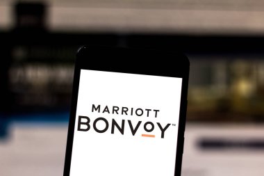 31 Mayıs 2019, Brezilya. Bu fotoğraf resimde Marriott International logosu bir akıllı telefonda görüntülenir