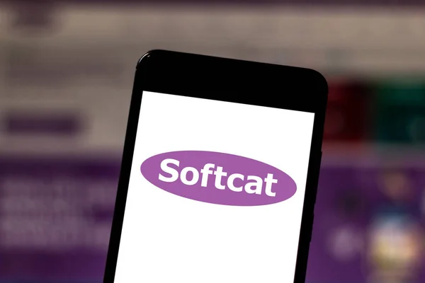 May 31, 2019, Brazil. In this photo illustration the Softcat logo is displayed on a smartphone — Stock Photo, Image