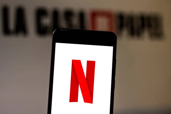 June 3, 2019, Brazil. In this photo illustration the Netflix logo is displayed on a smartphone — Stock Photo, Image