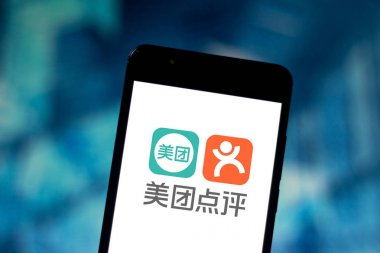 5 Haziran 2019, Brezilya. Bu fotoğraf resimde Meituan-Dianping logosu bir akıllı telefonda görüntülenir