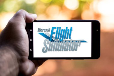 12 Haziran 2019, Brezilya. Bu fotoğraf illüstrasyonda Microsoft Flight Simulator logosu bir akıllı telefonda görüntülenir