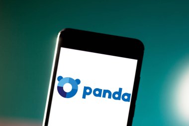 26 Haziran 2019, Brezilya. Bu fotoğraf illüstrasyonda Panda Antivirus logosu bir akıllı telefonda görüntülenir