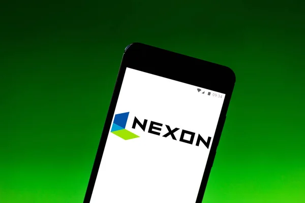 1 de julio de 2019, Brasil. En esta ilustración fotográfica, el logotipo de Nexon se muestra en un teléfono inteligente —  Fotos de Stock