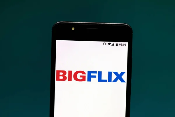 22 lipca 2019, Brazylia. Na tej ilustracji zdjęcie logo Bigflix jest wyświetlane na smartfonie — Zdjęcie stockowe