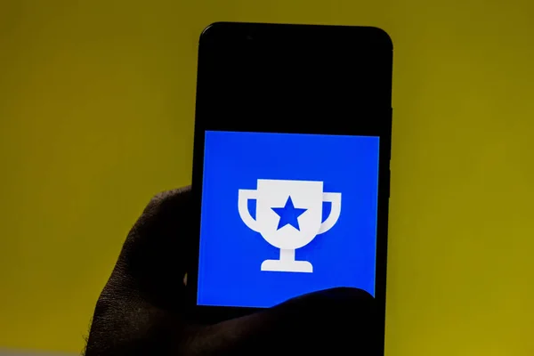 01 de septiembre de 2019, Brasil. En esta ilustración de la foto el logotipo de Google Opinion Rewards se muestra en un teléfono inteligente —  Fotos de Stock