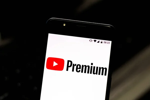 September 08, 2019, Brazil. In this photo illustration the YouTube Premium logo is displayed on a smartphone — Stock Photo, Image