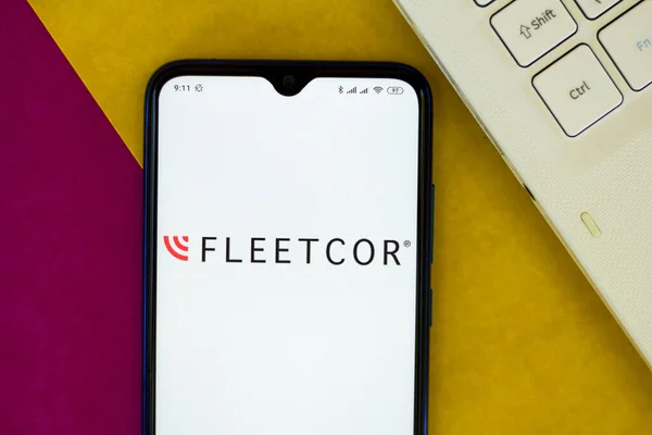 Haziran 2020 Brezilya Resimde Fleetcor Teknolojileri Logosu Akıllı Telefondan Gösteriliyor — Stok fotoğraf