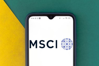 22 Haziran 2020, Brezilya. Bu resimde MSCI (Morgan Stanley Capital International) logosu bir akıllı telefonda gösteriliyor