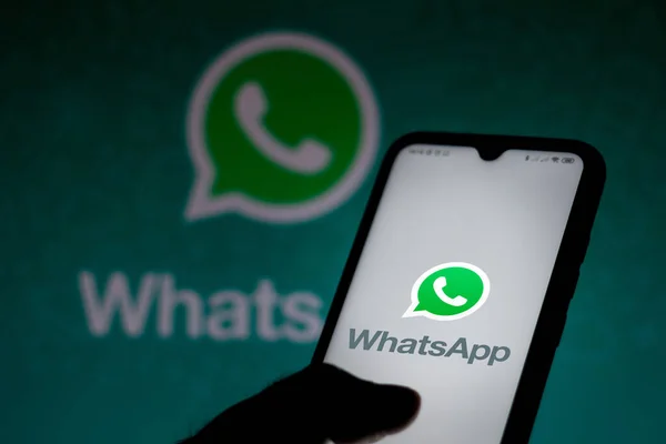 Temmuz 2020 Brezilya Resimde Whatsapp Logosu Akıllı Telefondan Gösteriliyor — Stok fotoğraf